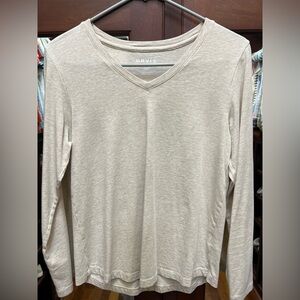 Orvis XS Heathered Oatmeal Perfect Tee Long Sleeve V-Neck